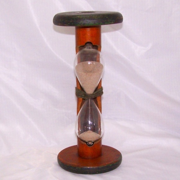 Antique Sand Hourglass Made From Wooden Industrial Style Bobbin - Picture 1 of 7